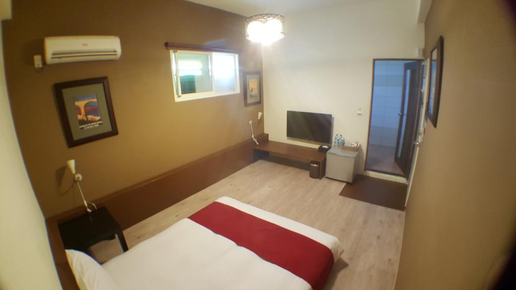 Outdoor Sports Guest House Hualien City Room photo