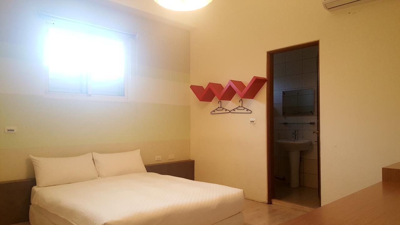 Outdoor Sports Guest House Hualien City Exterior photo